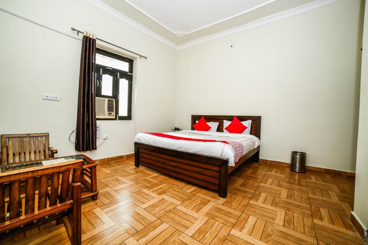 Oyo 23367 Farmsgreen Resort And Restaurant Orchha Ngoại thất bức ảnh