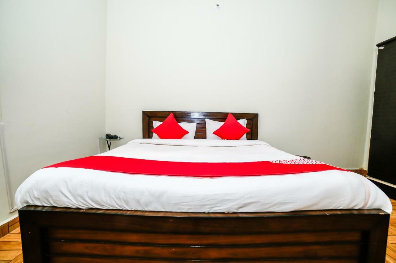 Oyo 23367 Farmsgreen Resort And Restaurant Orchha Ngoại thất bức ảnh